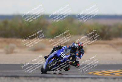 media/Sep-11-2022-SoCal Trackdays (Sun) [[81b7e951af]]/Turn 7 (1145am)/